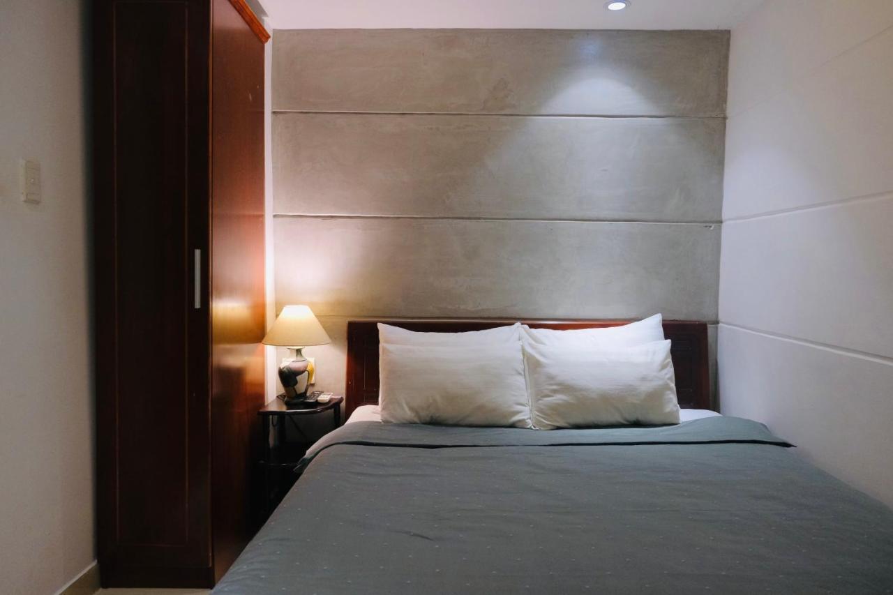 Hotel Yaya Sai Gon Bui Vien Walking Street
